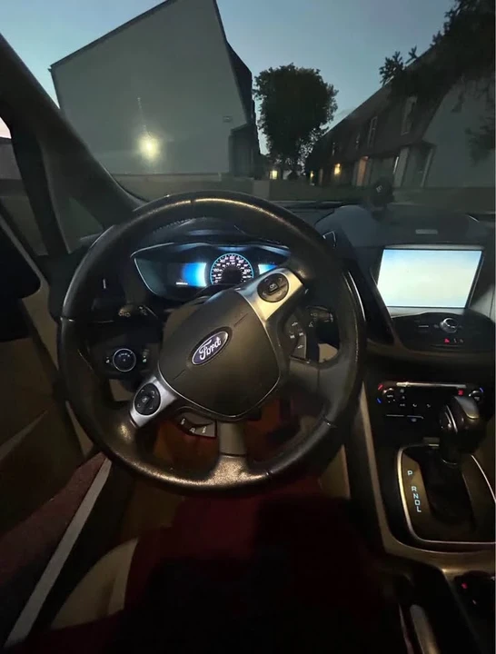 2014 Ford C-Max - Image 7 of 10
