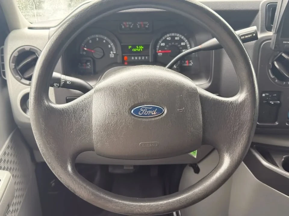 2014 Ford Econoline Van - Image 10 of 19