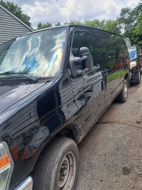 2014 Ford Econoline Van - Image 6 of 9