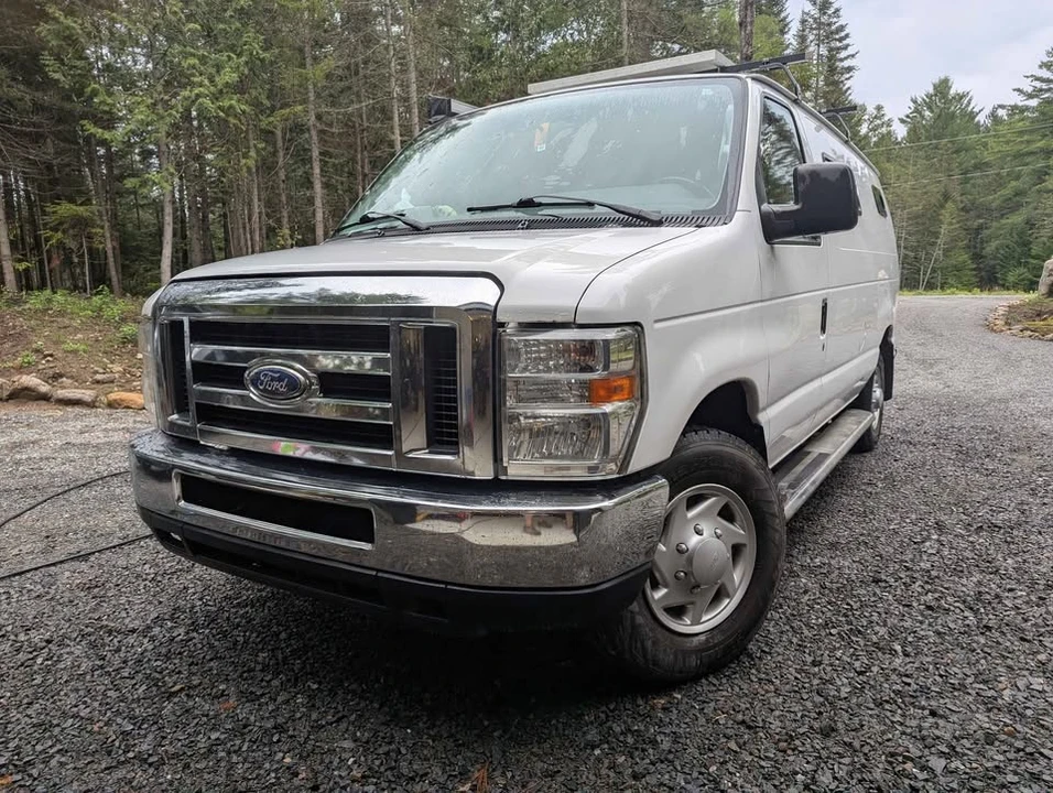 2014 Ford Econoline Van - Image 3 of 20