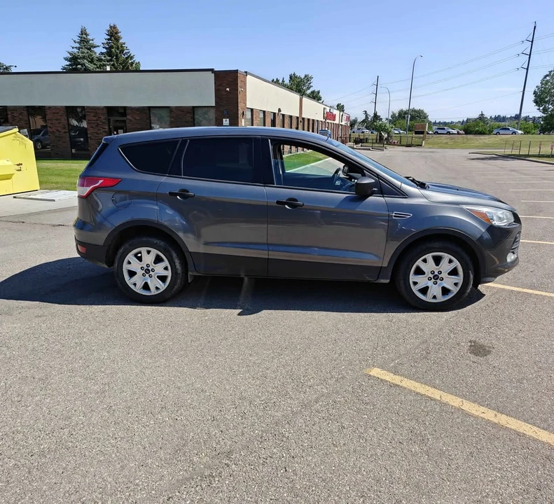 2014 Ford Escape - Image 2 of 5
