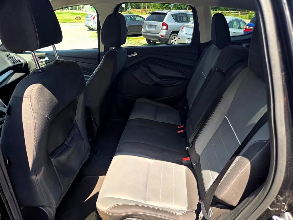 2014 Ford Escape - Image 18 of 20