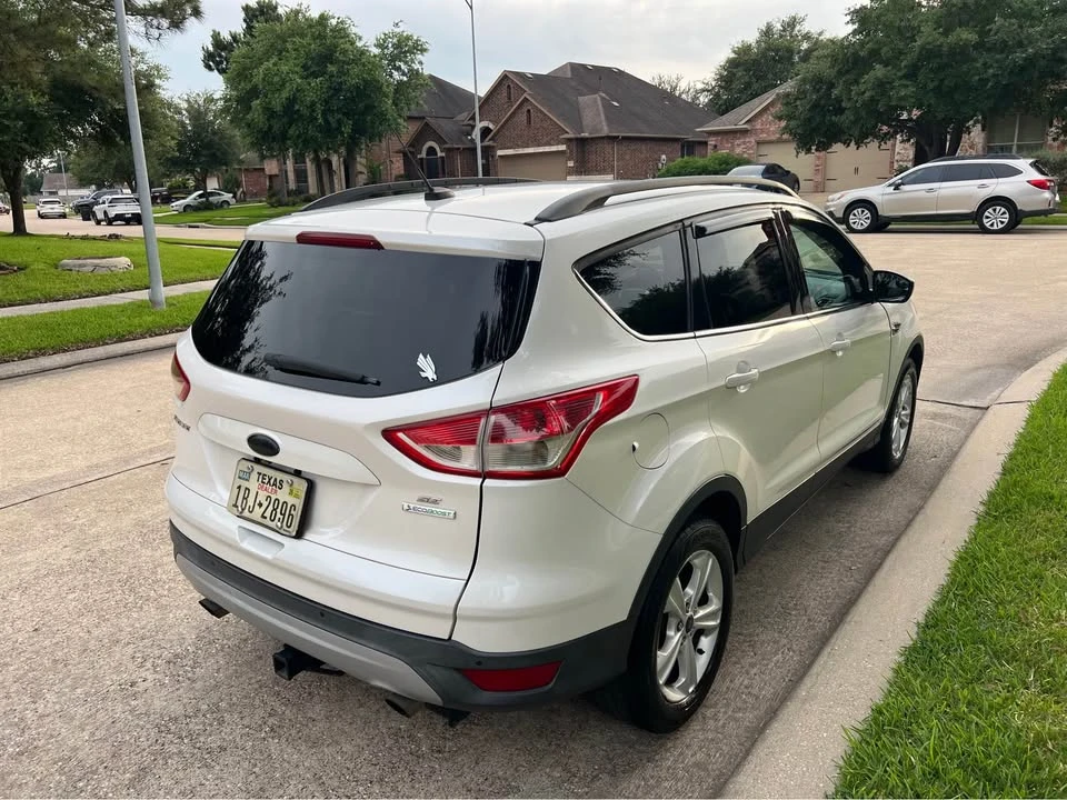 2014 Ford Escape - Image 7 of 20