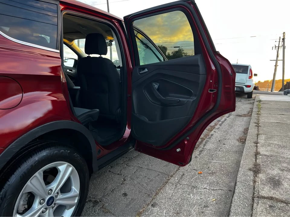2014 Ford Escape - Image 13 of 19