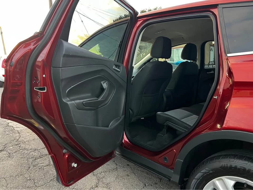 2014 Ford Escape - Image 11 of 19