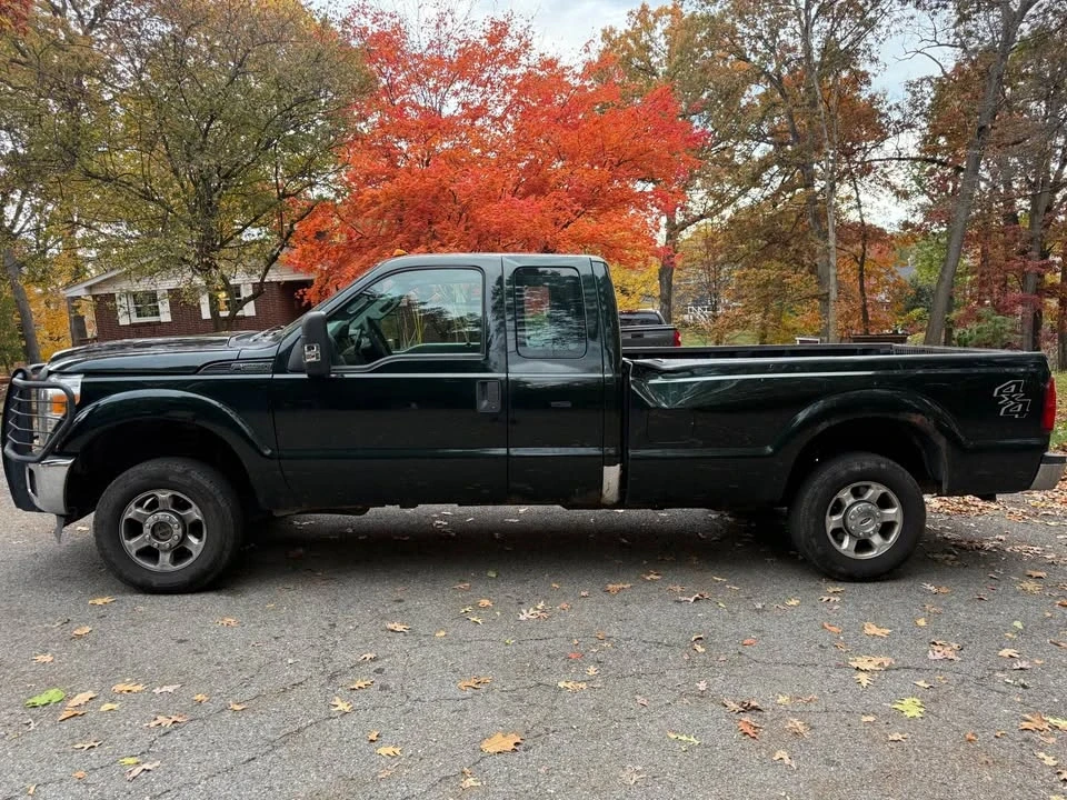 2014 Ford Super Duty 3rd Gen - Image 2 of 4