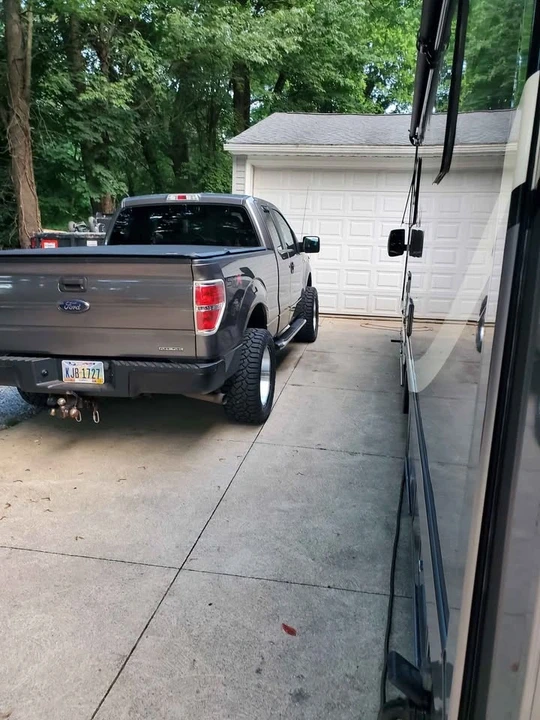 2014 Ford F-150 12th Gen - Image 2 of 4