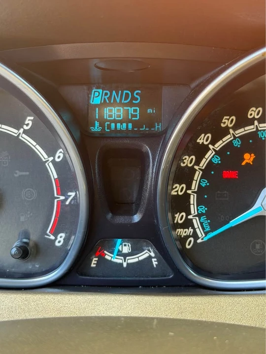 2014 Ford Fiesta - Image 2 of 3