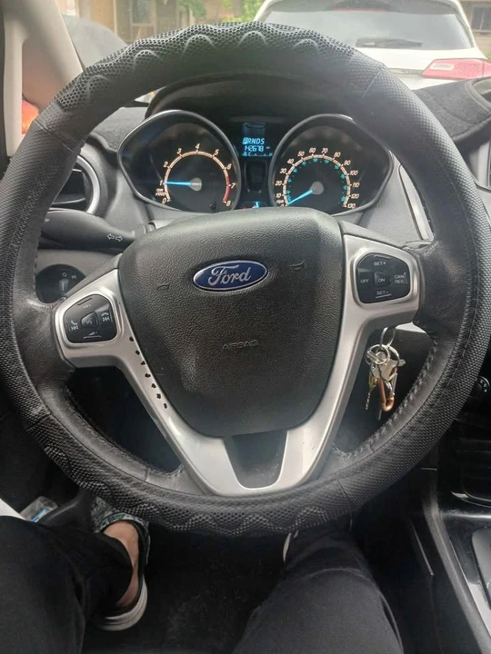 2014 Ford Fiesta - Image 4 of 6