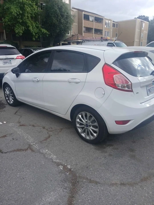 2014 Ford Fiesta - Image 3 of 6