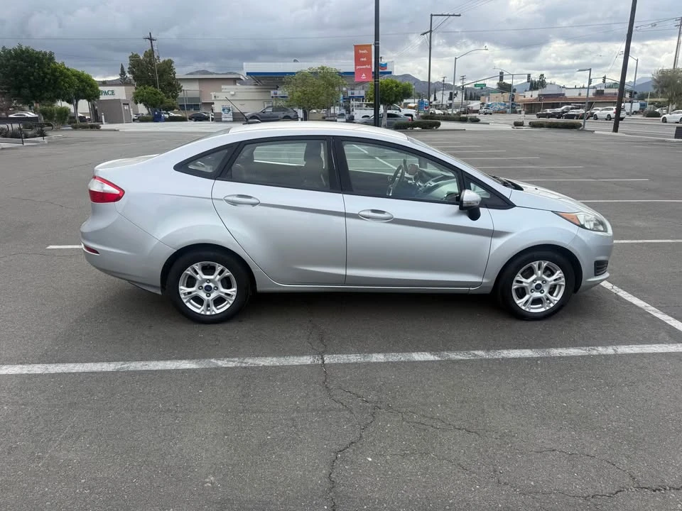 2014 Ford Fiesta - Image 5 of 10