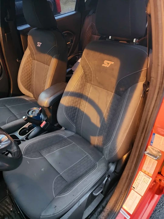 2014 Ford Fiesta - Image 2 of 2