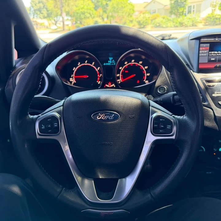 2014 Ford Fiesta - Image 7 of 9