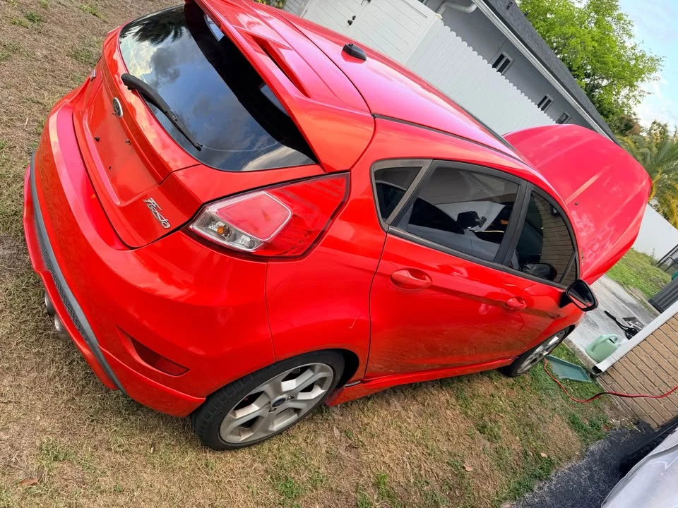 2014 Ford Fiesta - Image 5 of 10