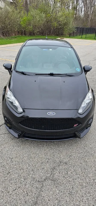 2014 Ford Fiesta - Image 2 of 17