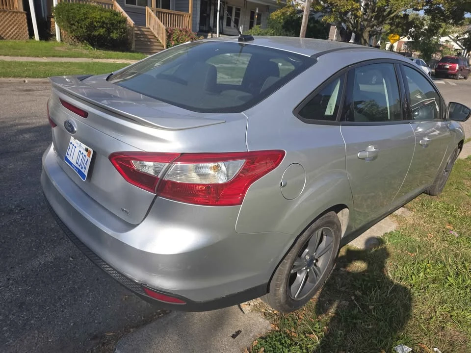 2014 Ford Focus 3rd Gen - Image 3 of 10