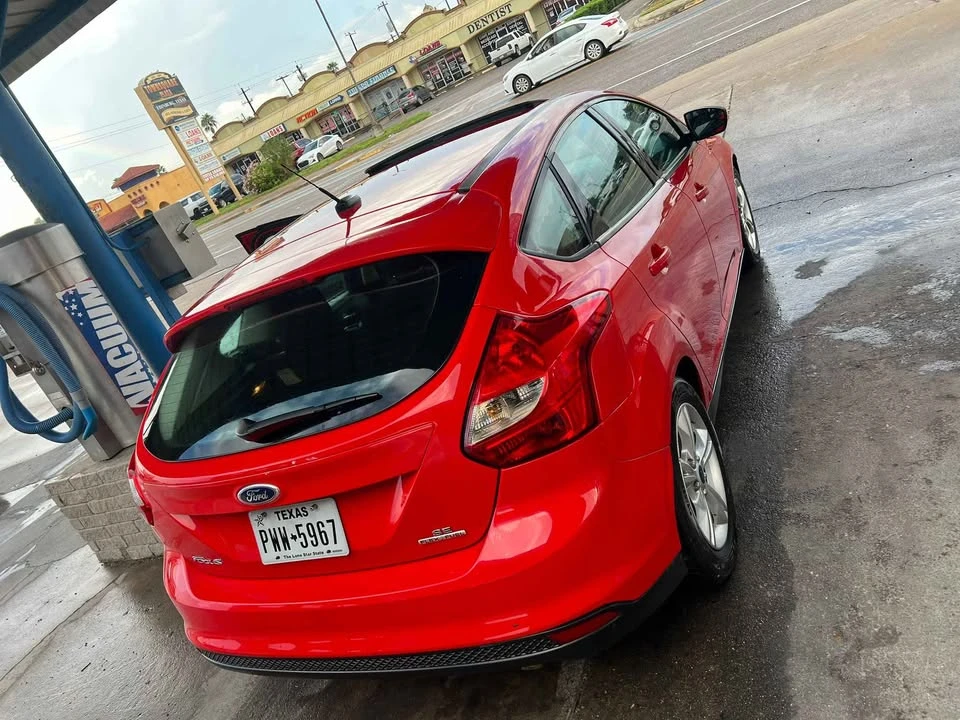 2014 Ford Focus 3rd Gen - Image 2 of 7