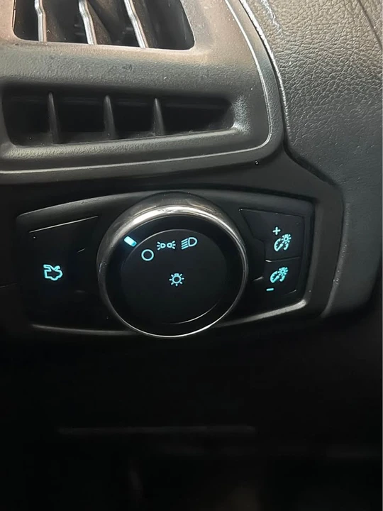 2014 Ford Focus 3rd Gen - Image 10 of 13