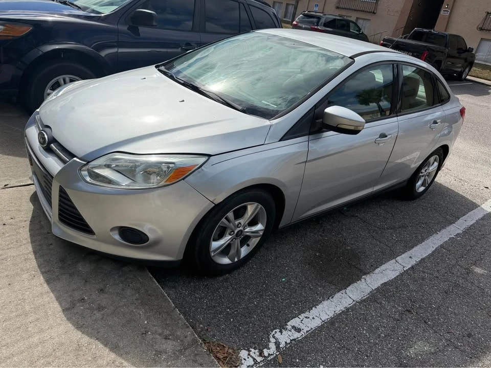 2014 Ford Focus 3rd Gen - Image 2 of 10