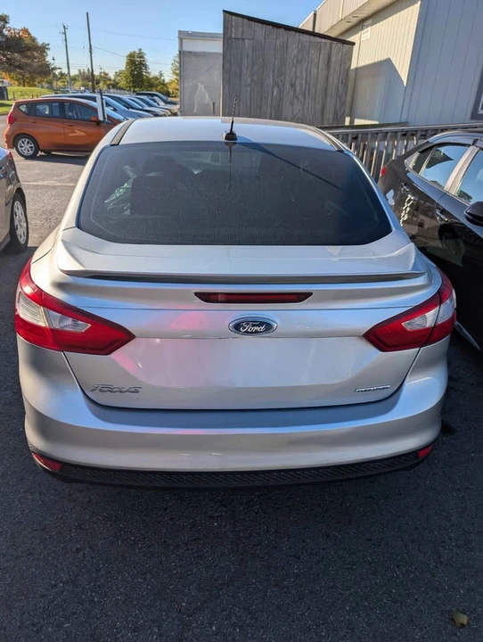 2014 Ford Focus 3rd Gen - Image 2 of 8