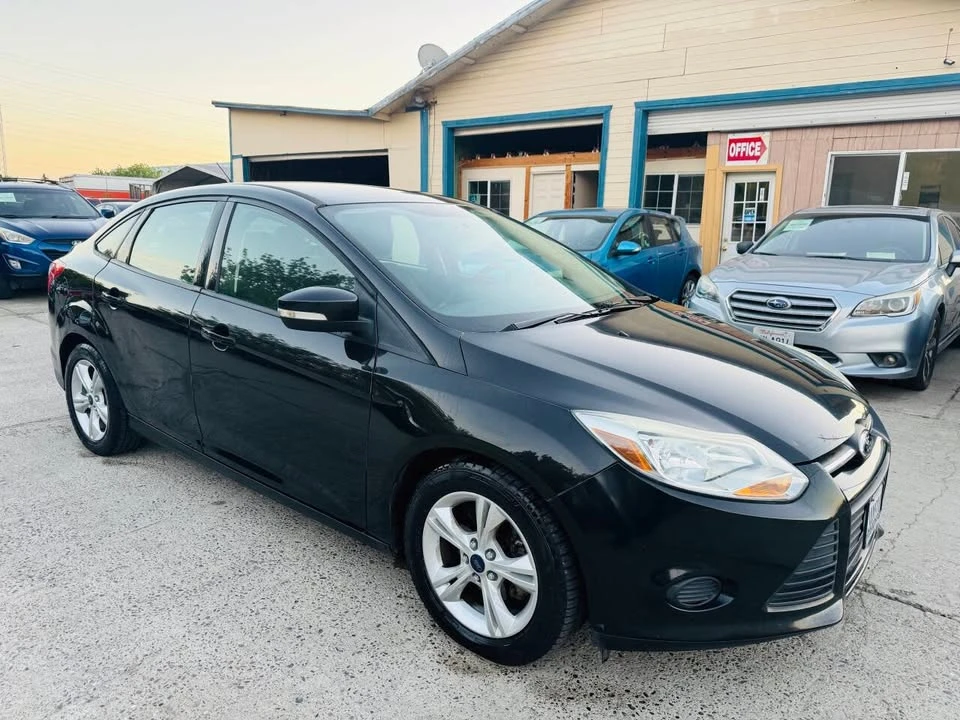 2014 Ford Focus 3rd Gen - Image 3 of 15