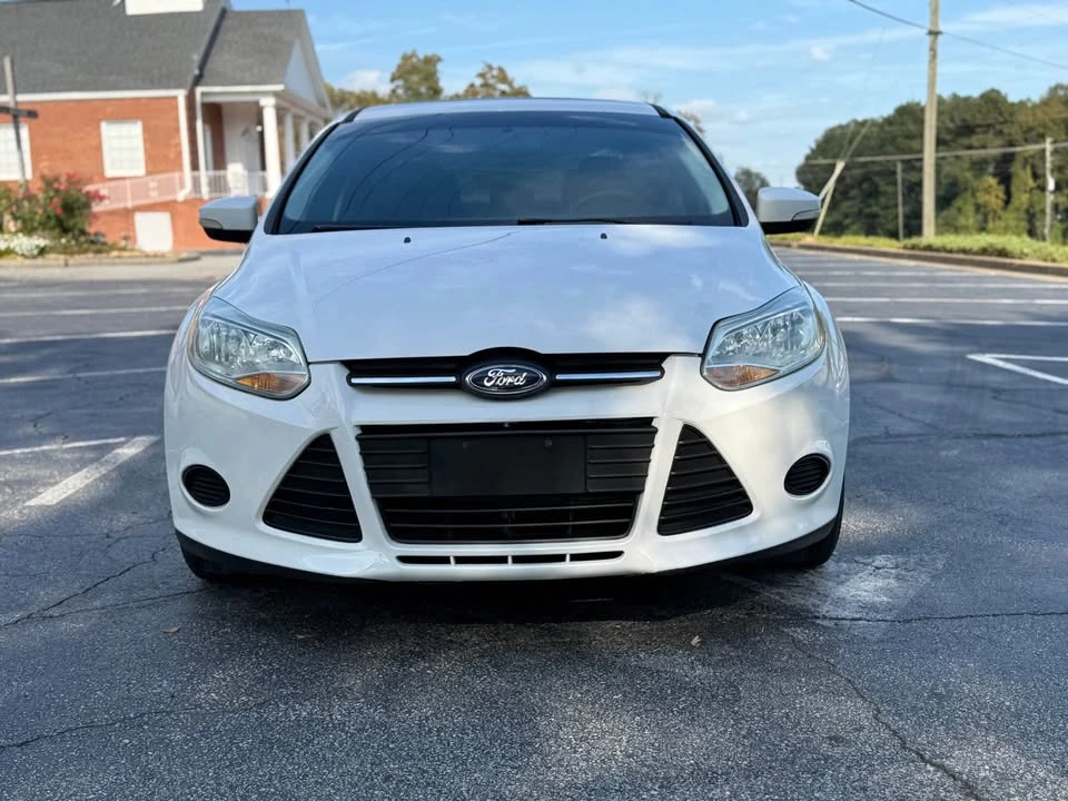 2014 Ford Focus 3rd Gen - Image 2 of 9