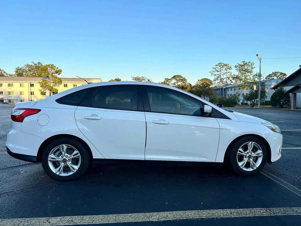 2014 Ford Focus 3rd Gen - Image 6 of 18