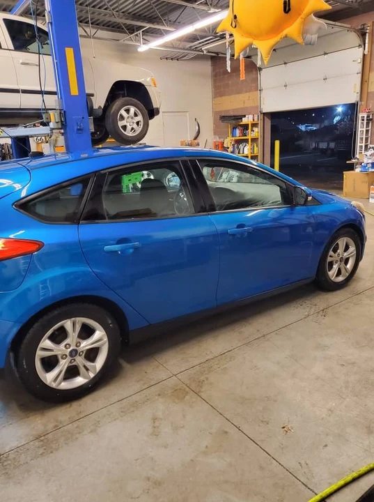 2003 Ford Focus 3rd Gen - Image 6 of 13