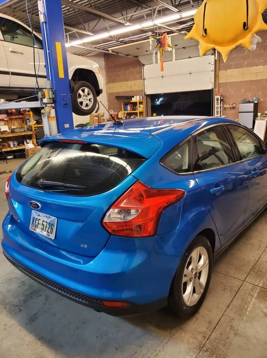 2003 Ford Focus 3rd Gen - Image 11 of 13