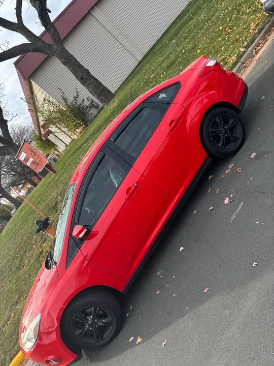 2014 Ford Focus 3rd Gen - Image 2 of 3