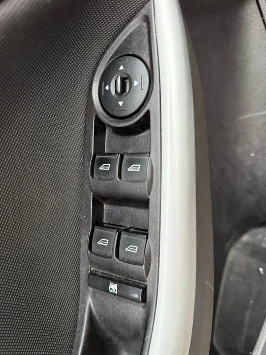 2014 Ford Focus 3rd Gen - Image 9 of 16