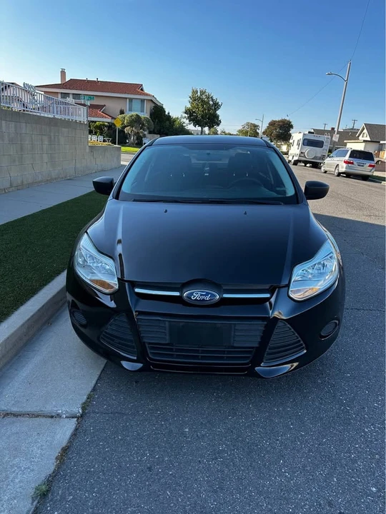 2014 Ford Focus 3rd Gen - Image 3 of 9