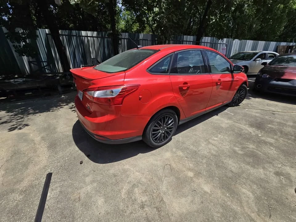 2014 Ford Focus 3rd Gen - Image 3 of 3
