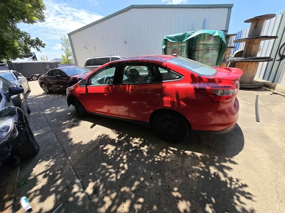 2014 Ford Focus 3rd Gen - Image 2 of 3