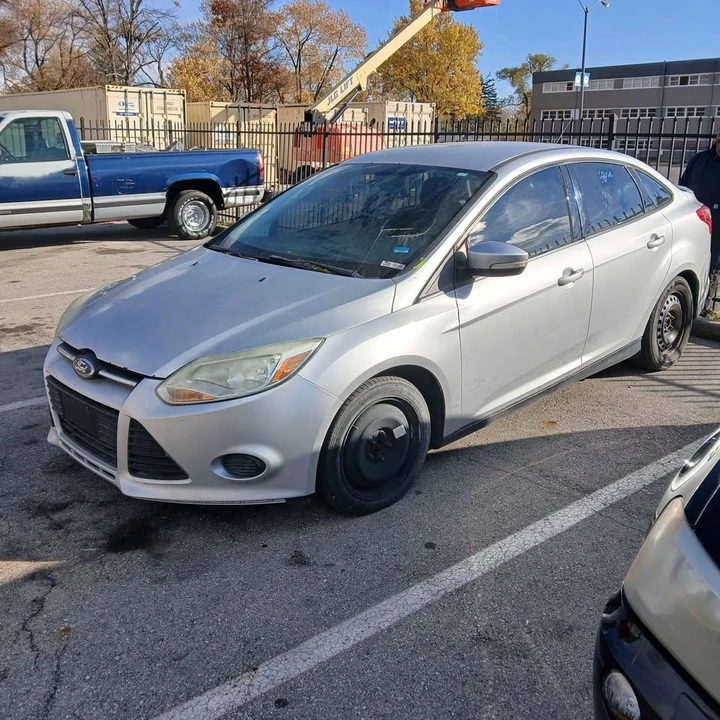 2014 Ford Focus 3rd Gen - Image 2 of 5