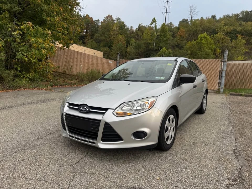 2014 Ford Focus 3rd Gen - Image 2 of 20