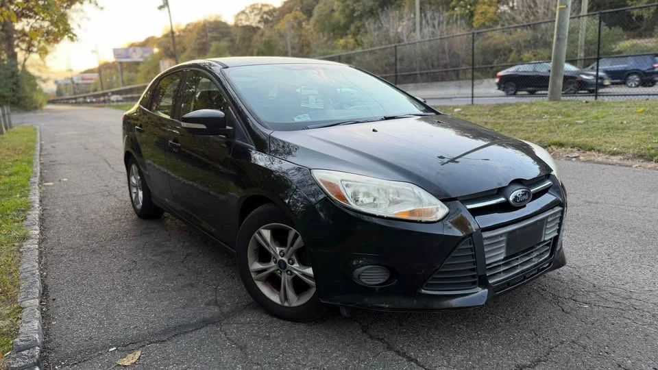 2014 Ford Focus 3rd Gen - Image 3 of 9
