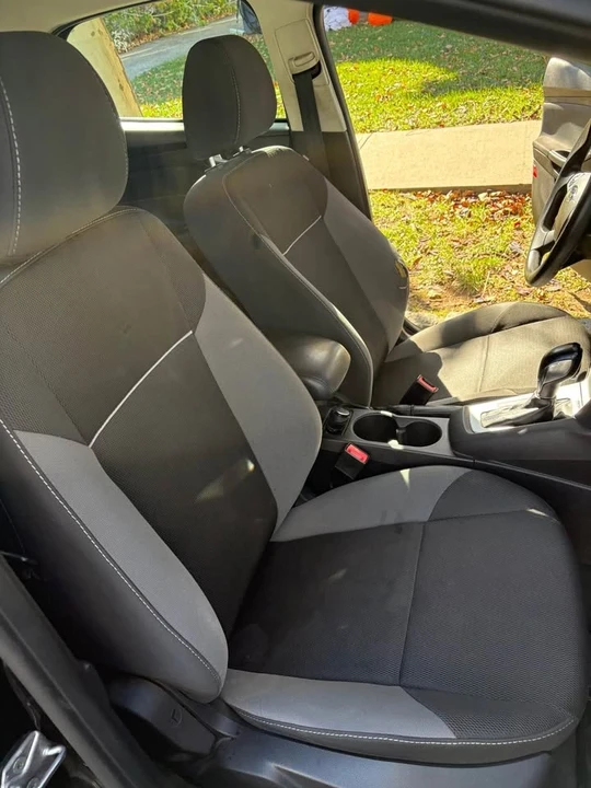 2014 Ford Focus 3rd Gen - Image 9 of 15