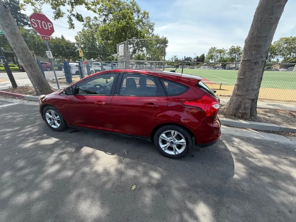 2014 Ford Focus 3rd Gen - Image 5 of 9