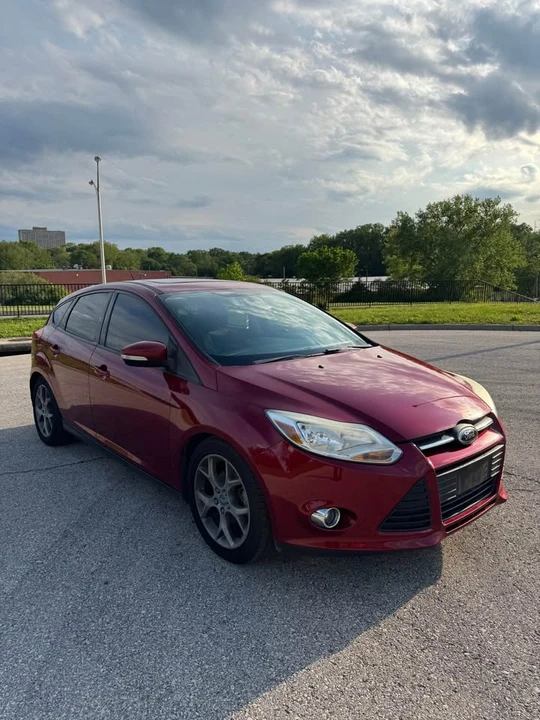 2014 Ford Focus 3rd Gen - Image 2 of 9