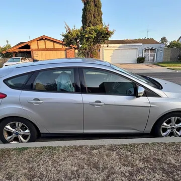 2014 Ford Focus SE Hatchback