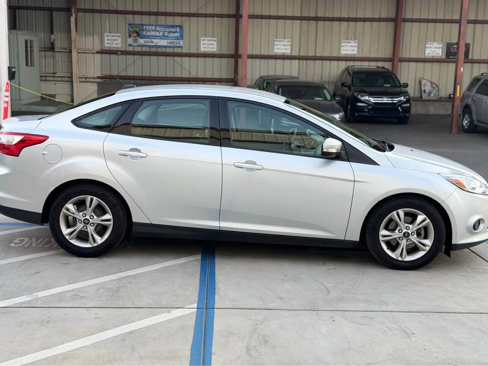 2014 Ford Focus 3rd Gen - Image 5 of 15