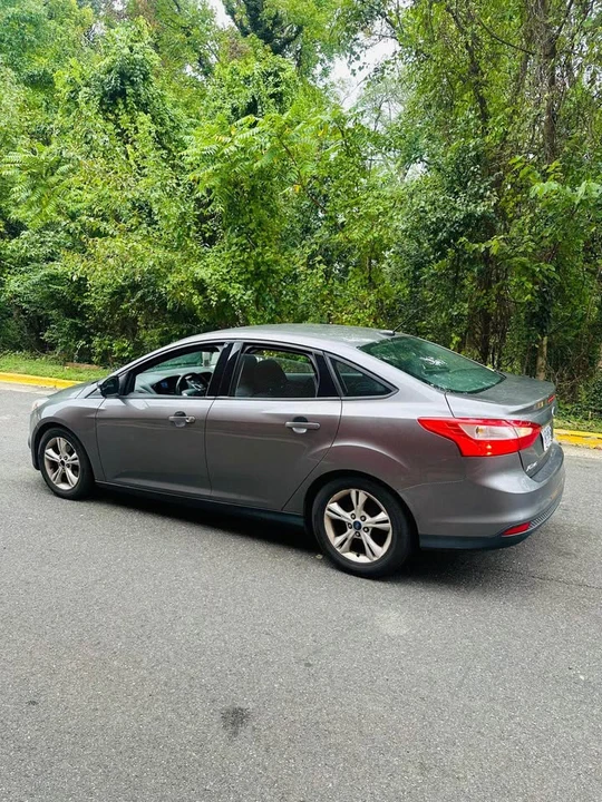 2014 Ford Focus 3rd Gen - Image 2 of 5