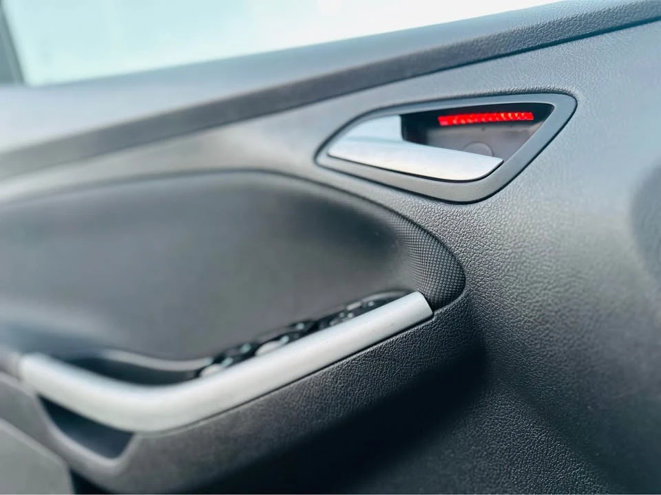 2014 Ford Focus 3rd Gen - Image 15 of 16