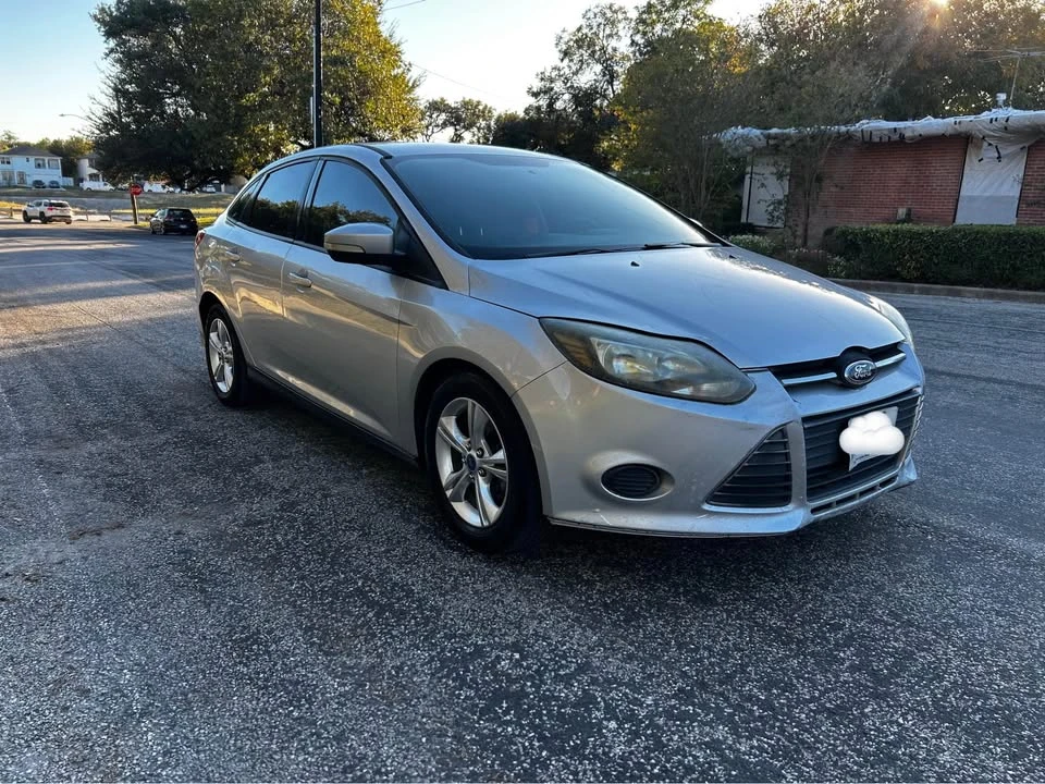 2014 Ford Focus 3rd Gen - Image 2 of 11