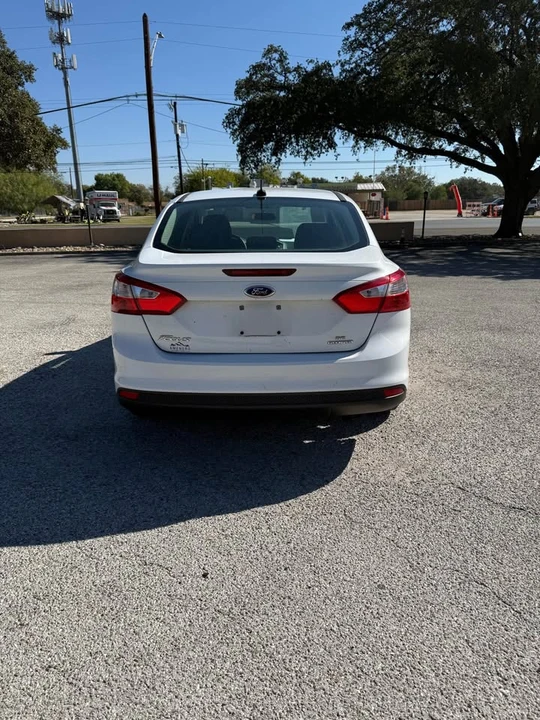 2014 Ford Focus 3rd Gen - Image 5 of 8