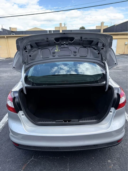 2014 Ford Focus 3rd Gen - Image 2 of 12