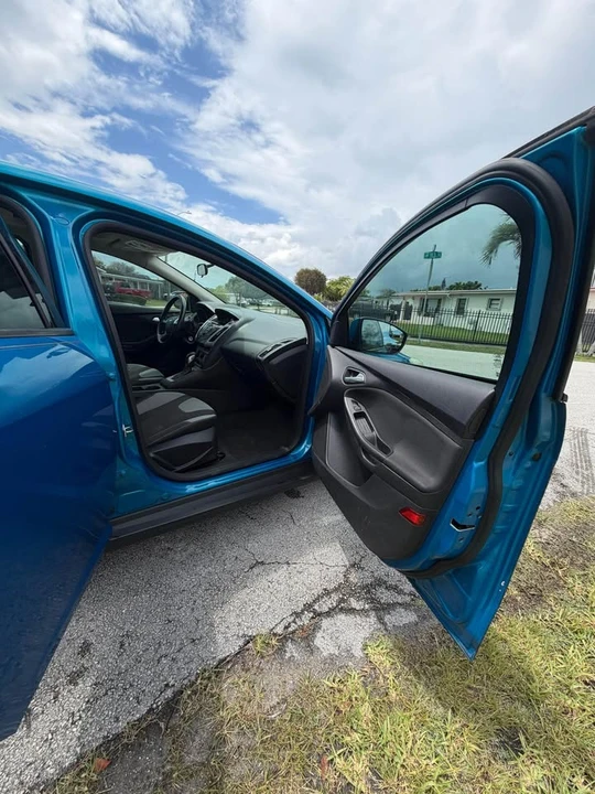 2014 Ford Focus 3rd Gen - Image 10 of 12