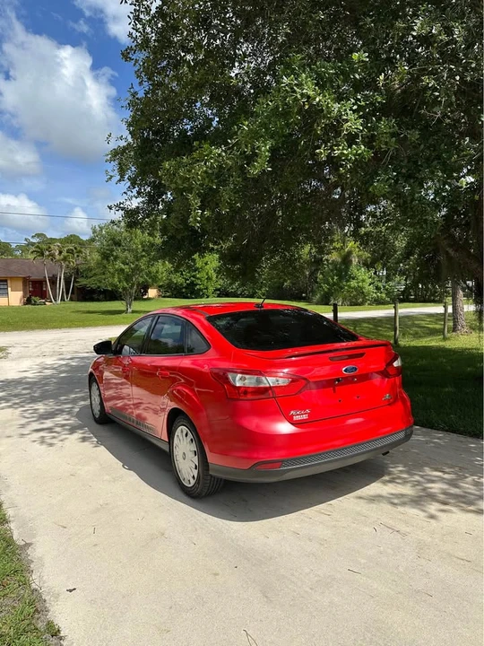 2014 Ford Focus 3rd Gen - Image 5 of 18