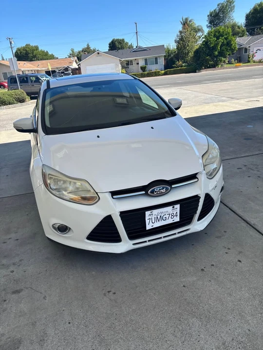 2014 Ford Focus 3rd Gen - Image 2 of 14